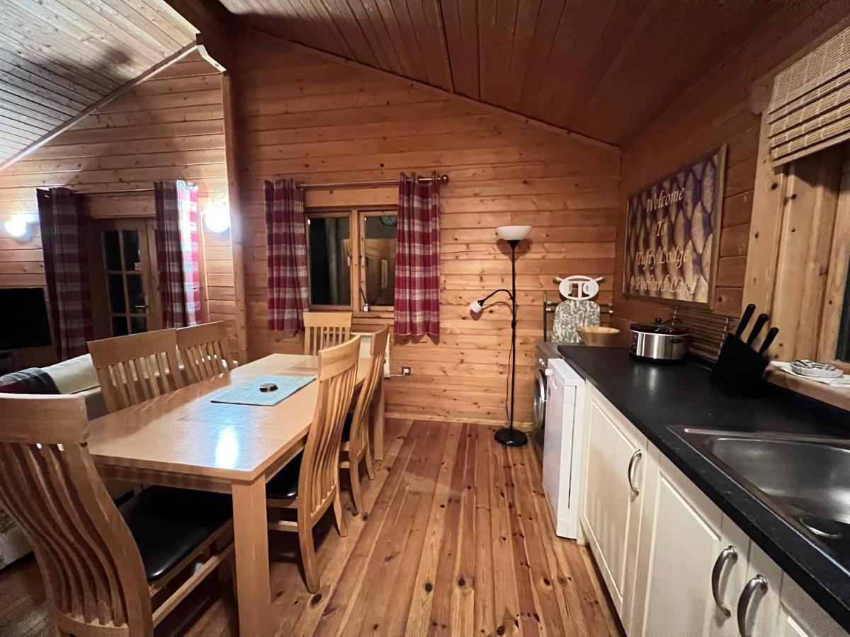 Tufty Lodge, Lake Pochard Lodge 9 South Cerney Luaran gambar