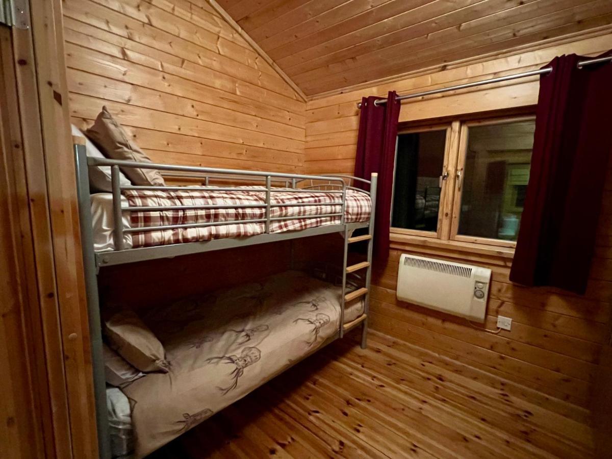 Tufty Lodge, Lake Pochard Lodge 9 South Cerney Luaran gambar