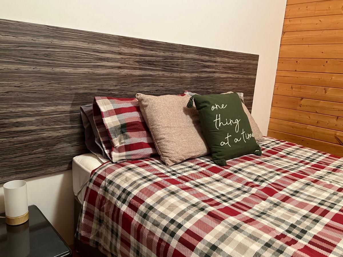 Tufty Lodge, Lake Pochard Lodge 9 South Cerney Luaran gambar