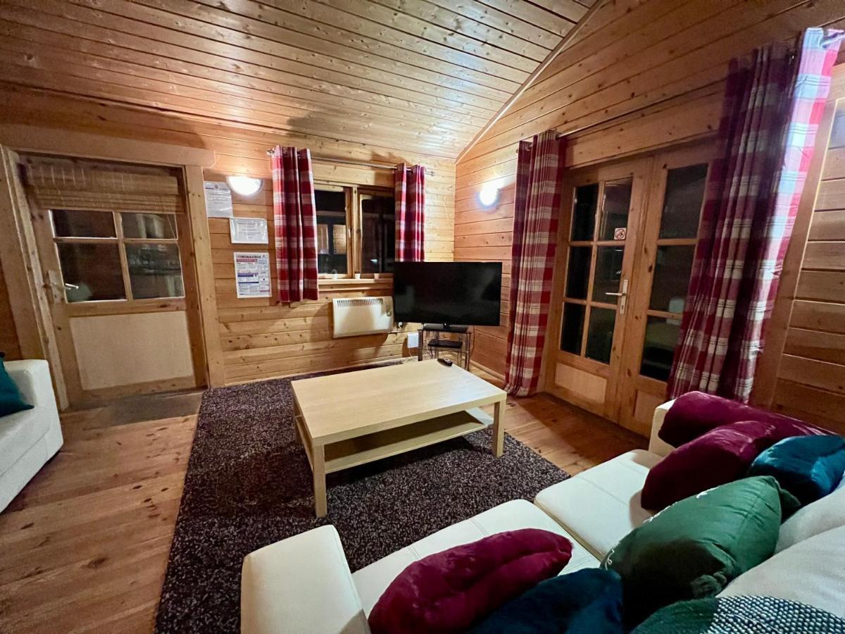 Tufty Lodge, Lake Pochard Lodge 9 South Cerney Luaran gambar